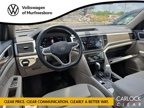Pure White 2023 Volkswagen Atlas 2.0T SE w/Technology