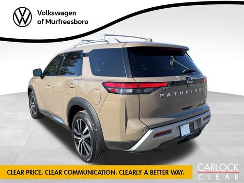 2024 Nissan Pathfinder Platinum FWD