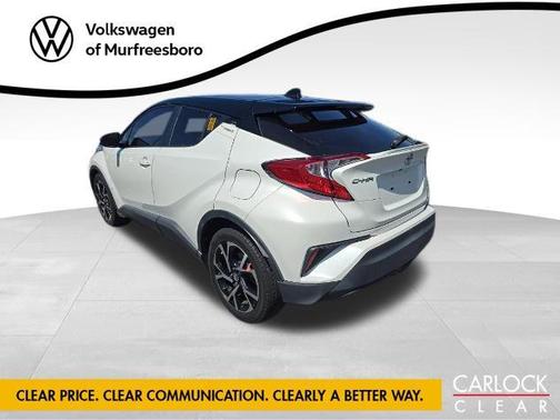 Blizzard Pearl w/Black Roof 2019 Toyota C-HR XLE
