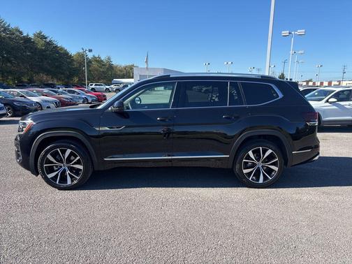 2026 Volkswagen Atlas 2.0T SEL Premium R-Line 4MOTION