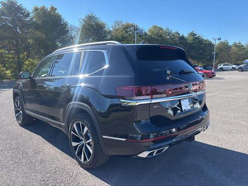 2026 Volkswagen Atlas 2.0T SEL Premium R-Line 4MOTION