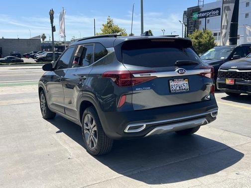 2021 Kia Seltos S