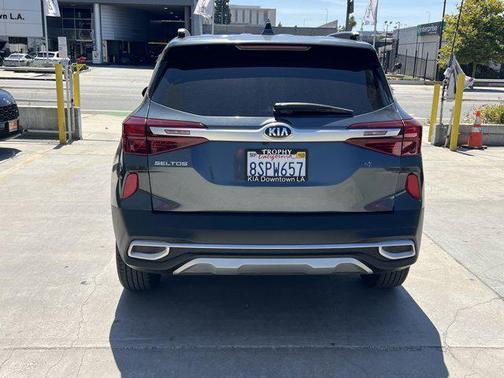 2021 Kia Seltos S