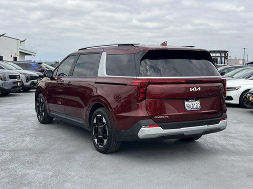 Flare Red 2025 Kia Carnival EX