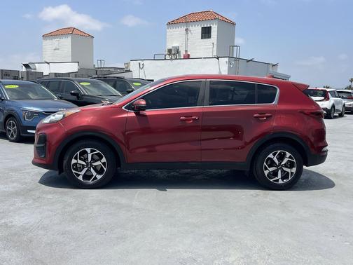 Hyper Red 2020 Kia Sportage LX