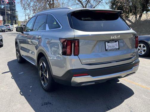 2025 Kia Sorento Hybrid EX