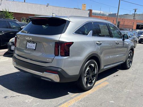 2025 Kia Sorento Hybrid EX