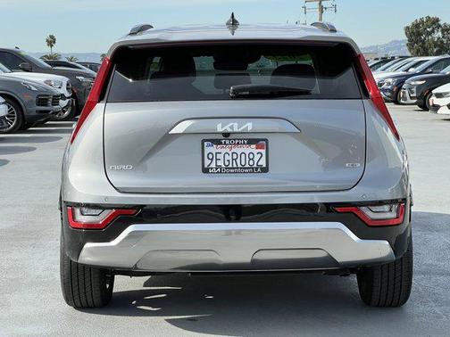 2023 Kia Niro Touring