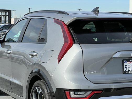 2023 Kia Niro Touring