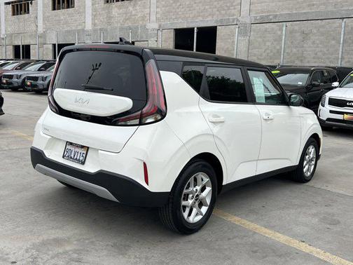 2023 Kia Soul S
