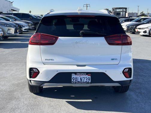 2022 Kia Niro EX Premium