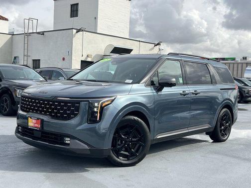 2025 Kia Carnival Hybrid SX