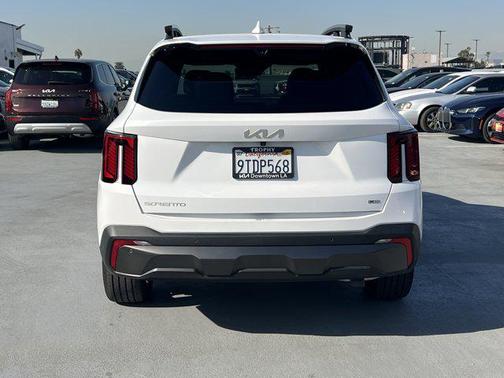 2024 Kia Sorento SX