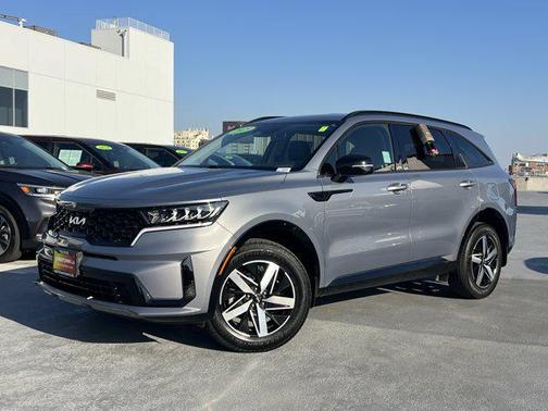 2023 Kia Sorento S