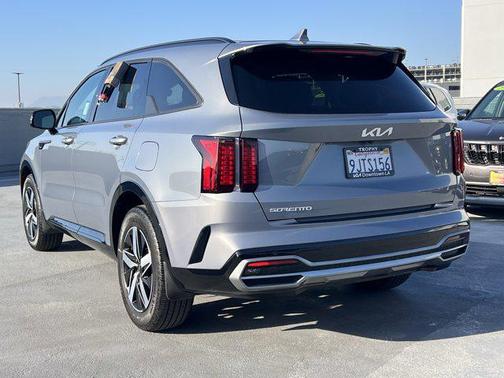 2023 Kia Sorento S
