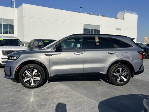 2023 Kia Sorento S