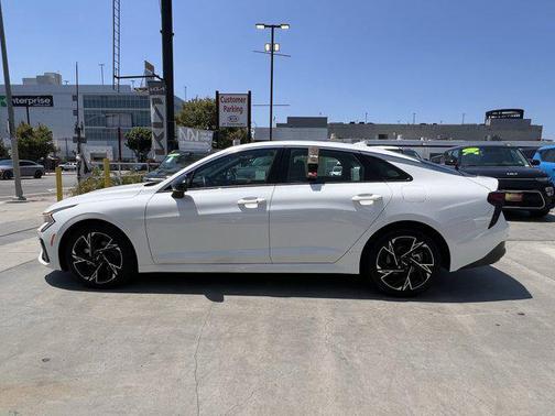 2025 Kia K5 GT-Line