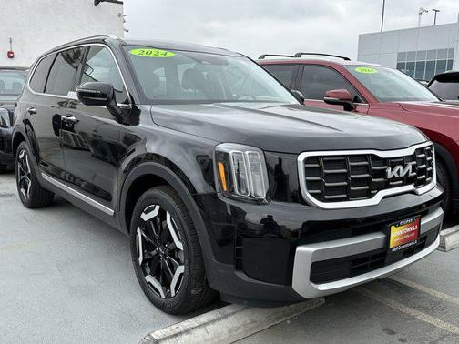 Ebony Black 2024 Kia Telluride S