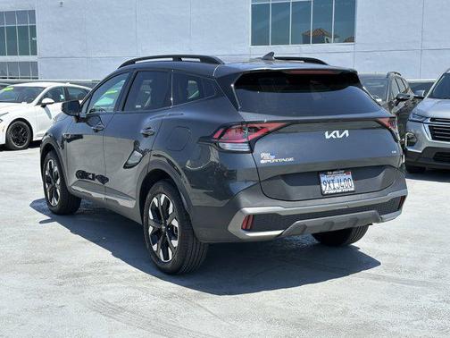 Gravity Gray 2024 Kia Sportage X-Line