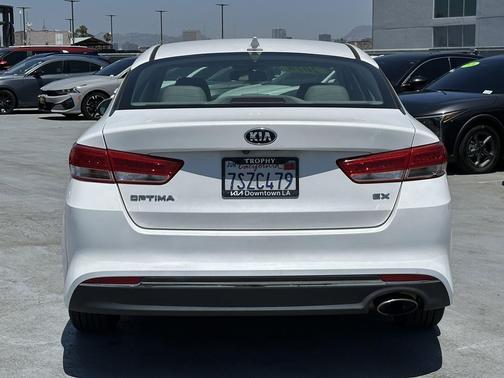 Snow White Pearl 2016 Kia Optima EX