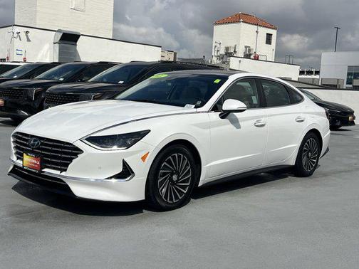 2021 Hyundai SONATA Limited 2.0T