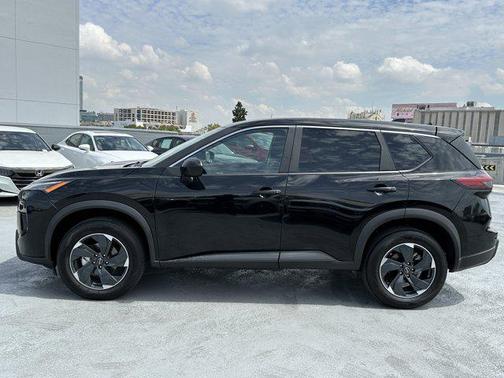 Super Black 2025 Nissan Rogue SV
