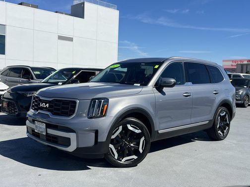2023 Kia Telluride S