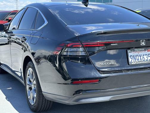 Crystal Black Pearl 2024 Honda Accord EX