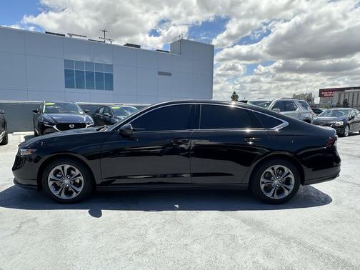 Crystal Black Pearl 2024 Honda Accord EX