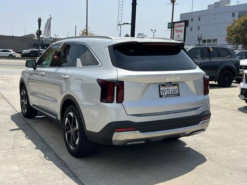 2025 Kia Sorento Plug-In Hybrid EX