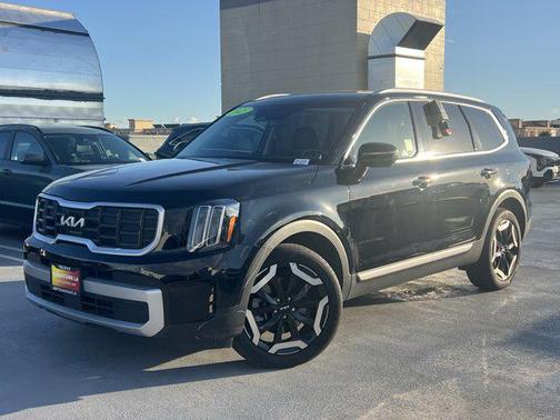 2023 Kia Telluride S