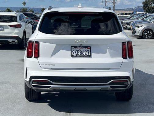 2023 Kia Sorento SX