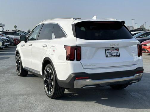 2024 Kia Sorento SX