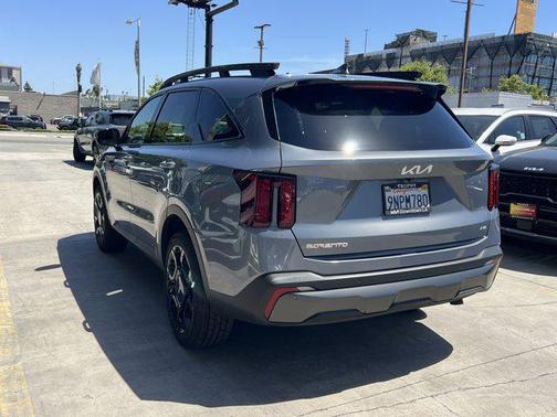 2024 Kia Sorento EX