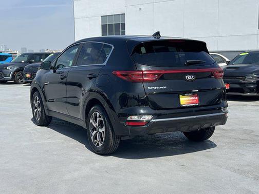 Black Cherry Pearl 2020 Kia Sportage LX