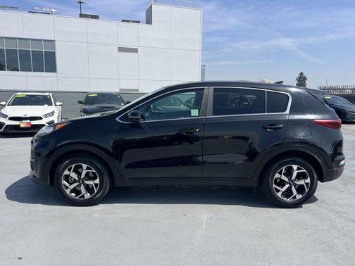 Black Cherry Pearl 2020 Kia Sportage LX