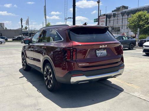 2024 Kia Sorento SX