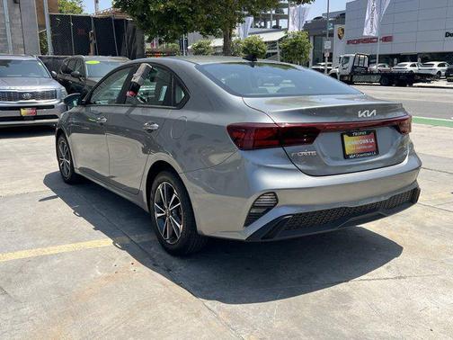 2022 Kia Forte LXS