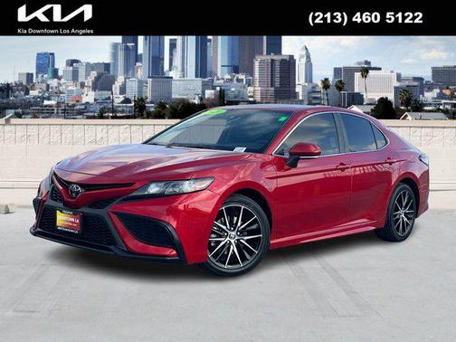 2022 Toyota Camry SE