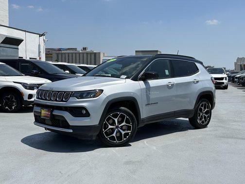 Silver Zynith Metallic Clearcoat 2025 Jeep Compass Limited