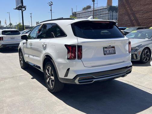 2023 Kia Sorento S