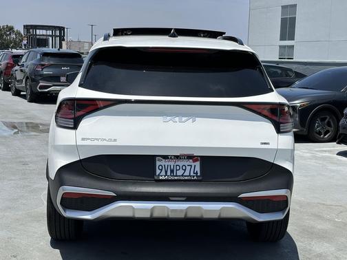 Snow White Pearl 2025 Kia Sportage Hybrid EX