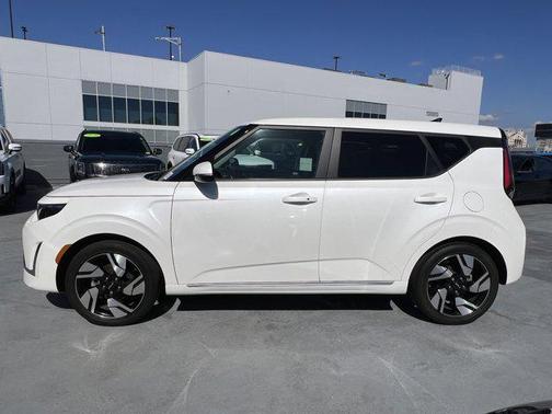 2023 Kia Soul GT-Line
