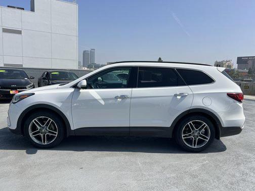 2018 Hyundai SANTA FE SE Ultimate