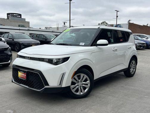 2024 Kia Soul LX