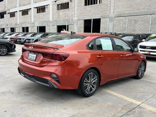 2022 Kia Forte GT-Line