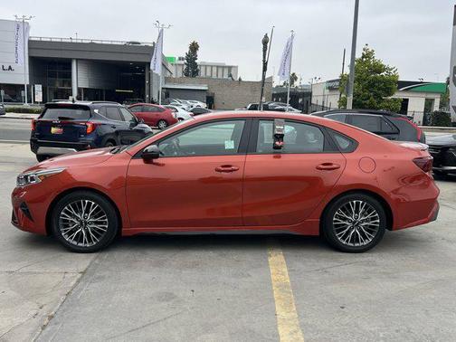 2022 Kia Forte GT-Line