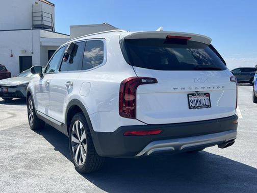 2022 Kia Telluride S