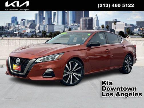 2022 Nissan Altima SR FWD