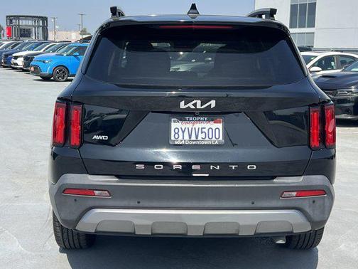 Ebony Black 2022 Kia Sorento SX